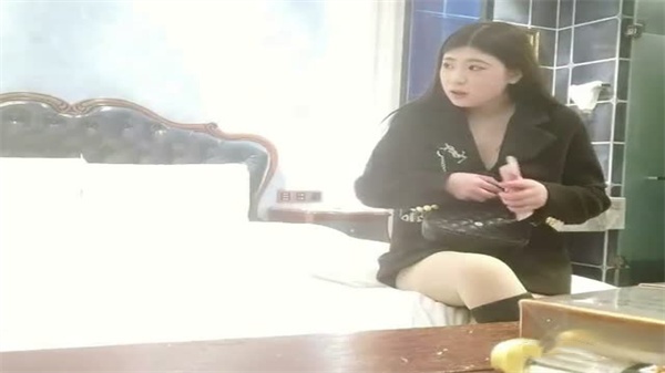 利哥探花极品女神蜜桃臀疯狂套弄 猛顶到高潮迭起